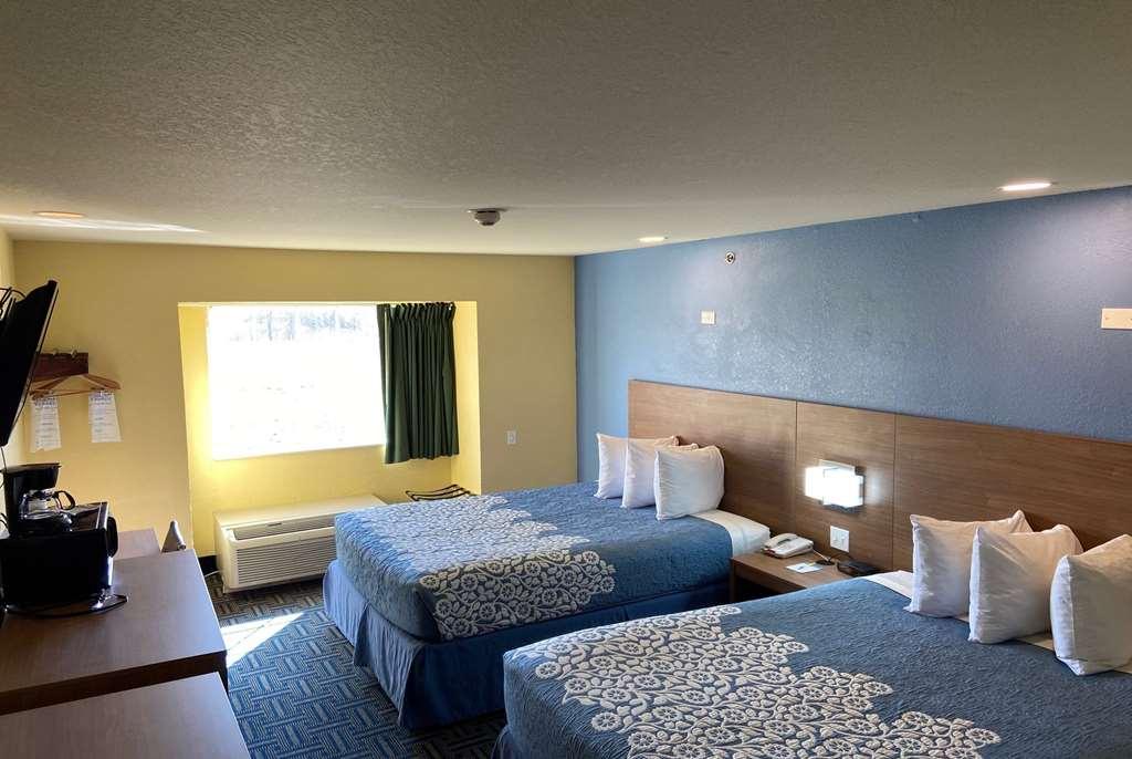 Days Inn Pryor Creek Номер фото