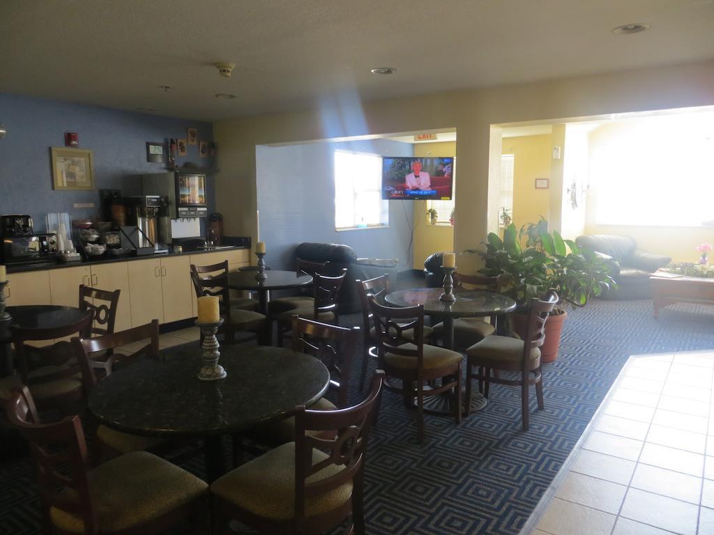 Days Inn Pryor Creek Экстерьер фото